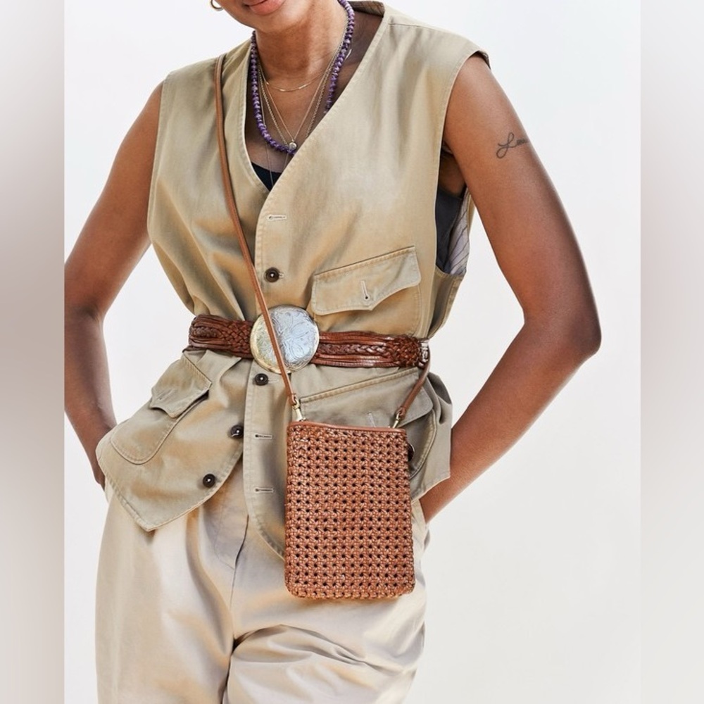 Clare V Leather Poche Cuoio Perf - Picture 3 of 14